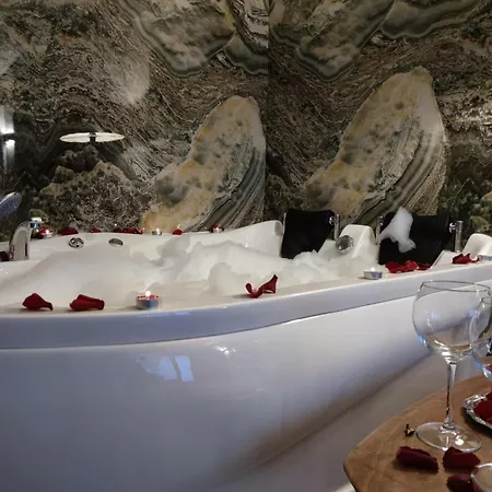 فندق Olen Uskudar *